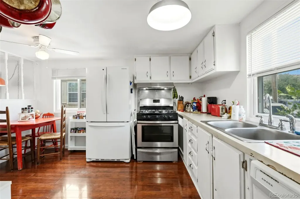 520 E Street Golden CO 80401