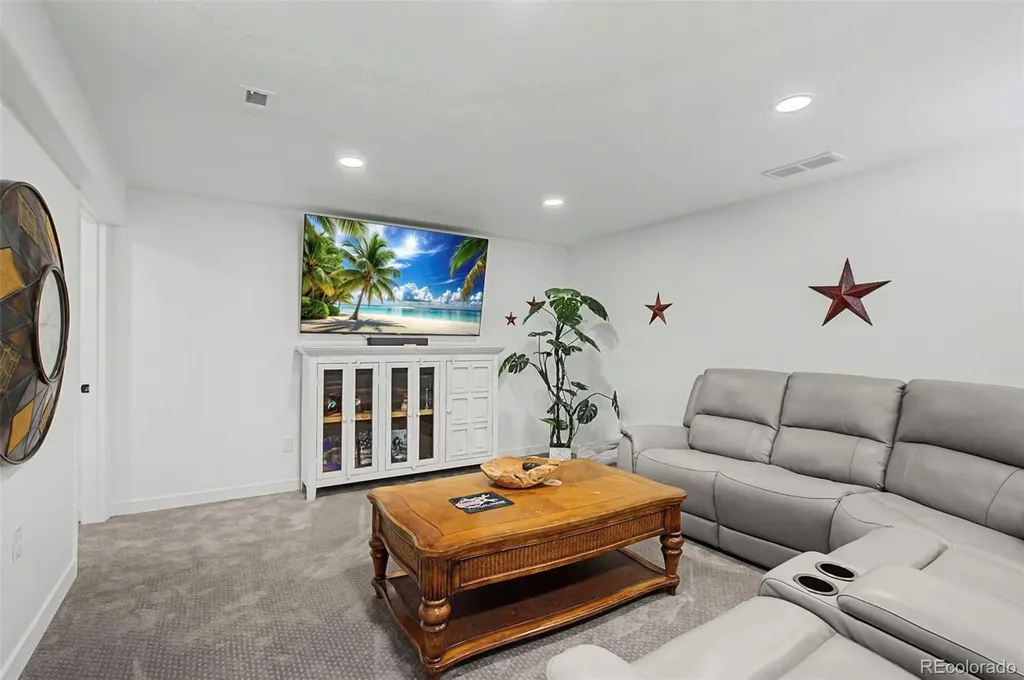 7541 Little Fox Lane Wellington CO 80549