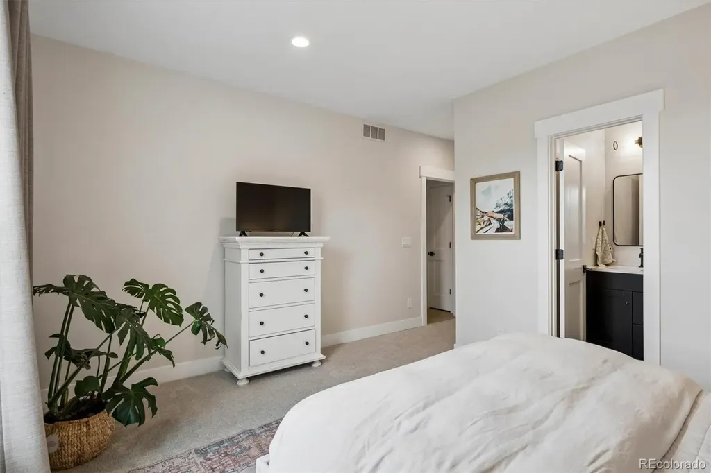 8367 W 68th Lane Arvada CO 80004