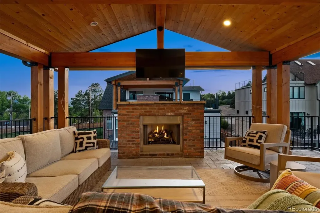 8367 W 68th Lane Arvada CO 80004