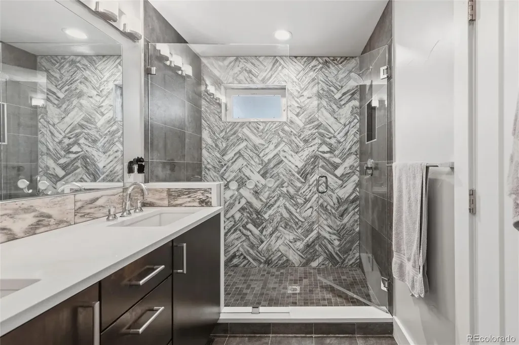 1648 Lowell Boulevard Denver CO 80204