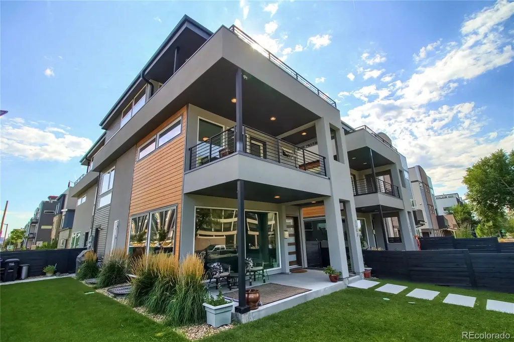 1648 Lowell Boulevard Denver CO 80204