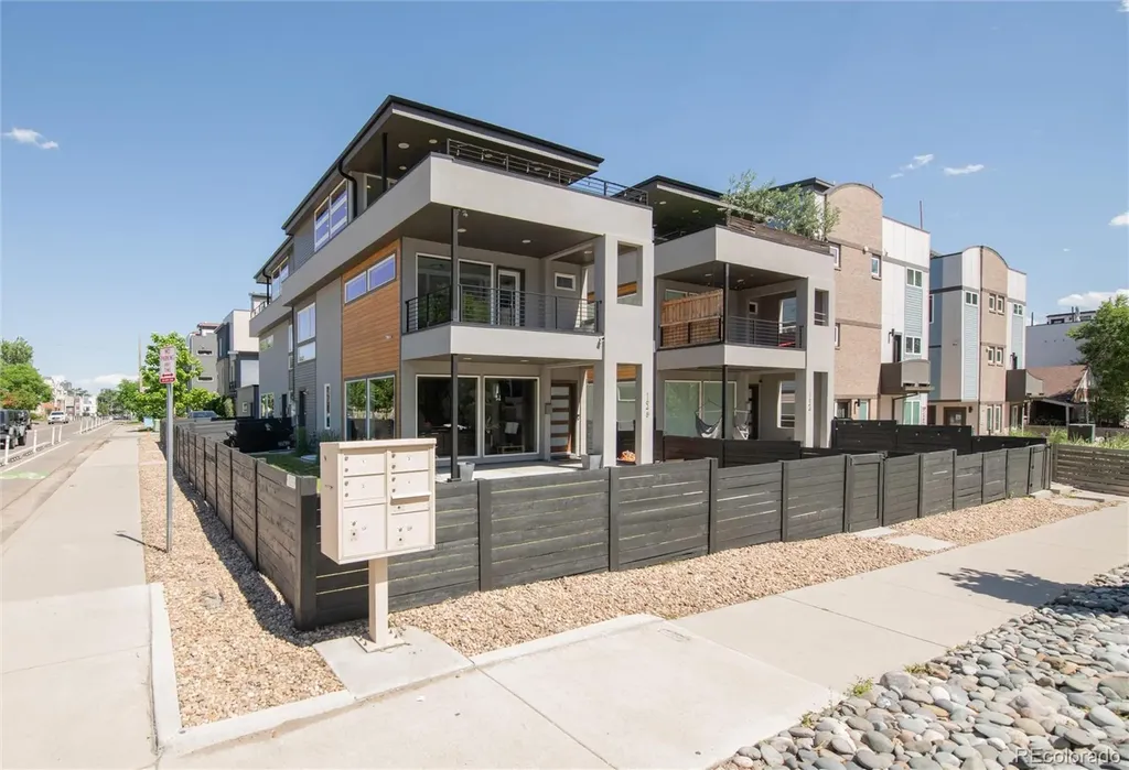 1648 Lowell Boulevard Denver CO 80204