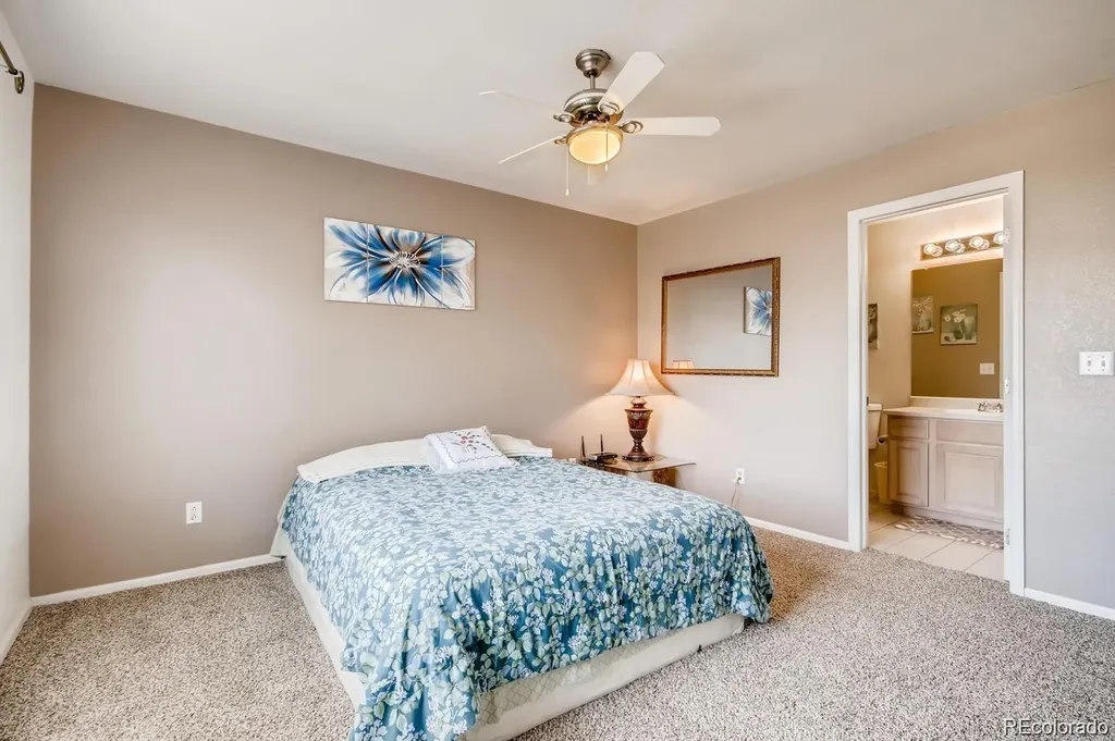 1387 S Danube Court Aurora CO 80017