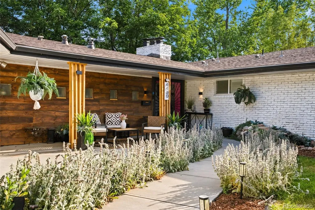 4480 W Lakeridge Road Denver CO 80219