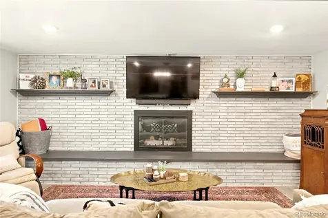 4480 W Lakeridge Road Denver CO 80219