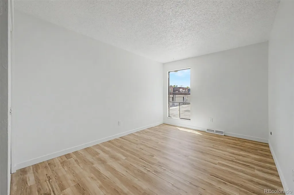 1866 S Hoyt Street Lakewood CO 80232