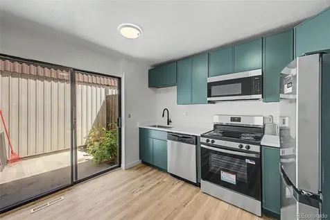 1866 S Hoyt Street Lakewood CO 80232