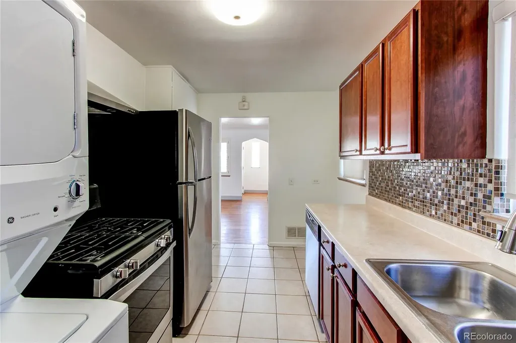 4336 S Acoma Street Englewood CO 80110
