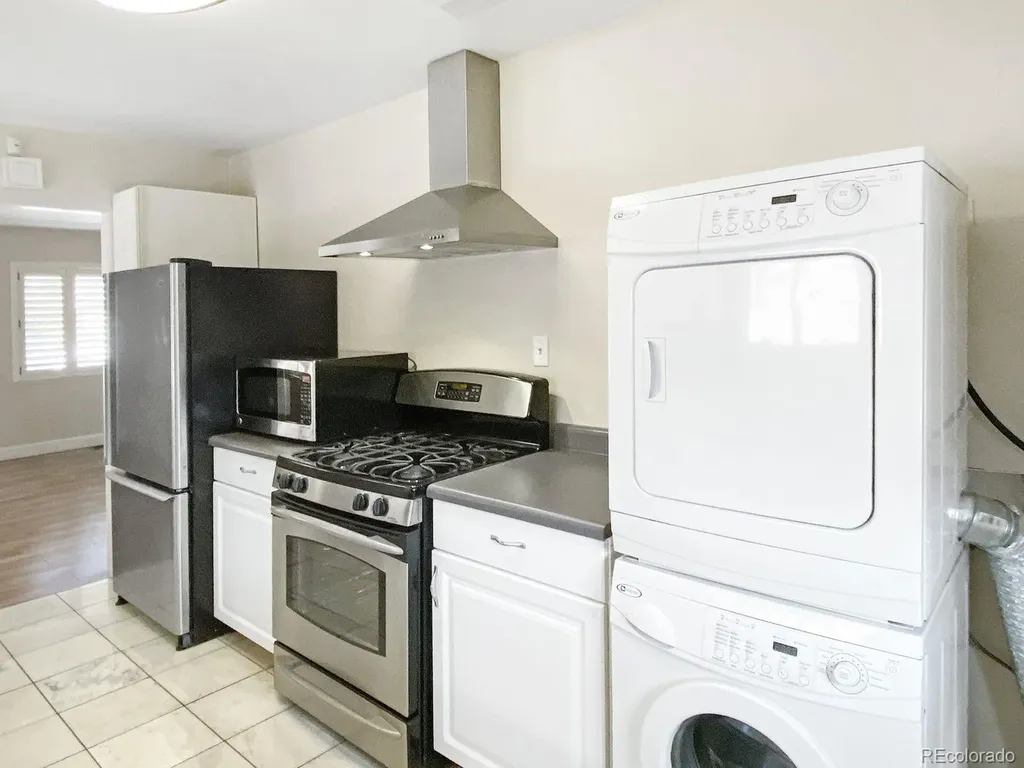 4336 S Acoma Street Englewood CO 80110