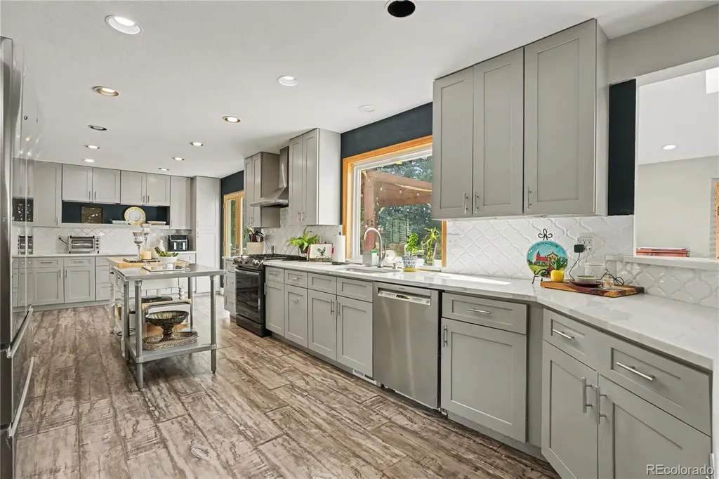 17651 E Crestridge Avenue Aurora CO 80015