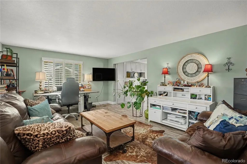 17651 E Crestridge Avenue Aurora CO 80015