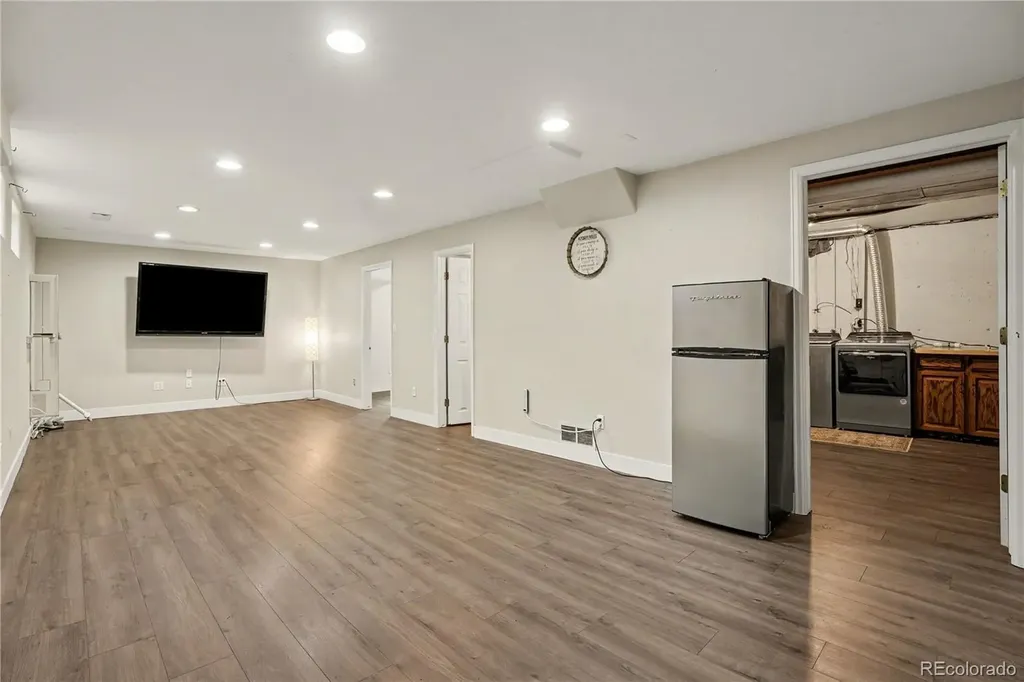 17651 E Crestridge Avenue Aurora CO 80015