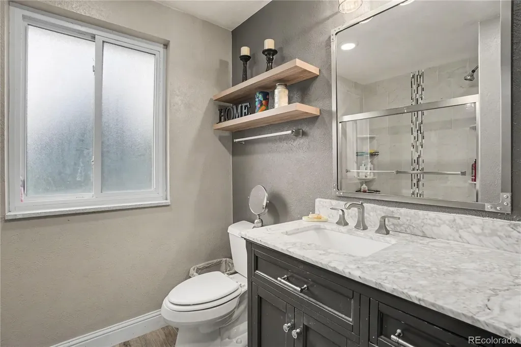 17651 E Crestridge Avenue Aurora CO 80015