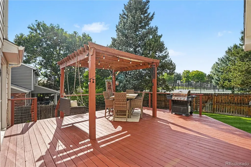 17651 E Crestridge Avenue Aurora CO 80015