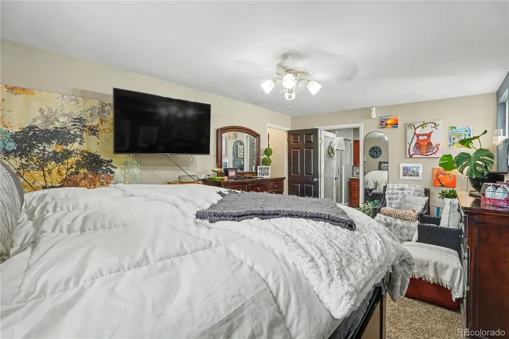 17651 E Crestridge Avenue Aurora CO 80015