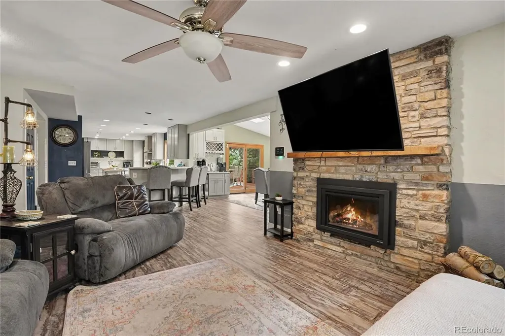 17651 E Crestridge Avenue Aurora CO 80015