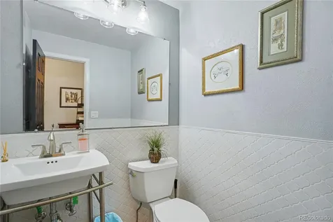 17651 E Crestridge Avenue Aurora CO 80015