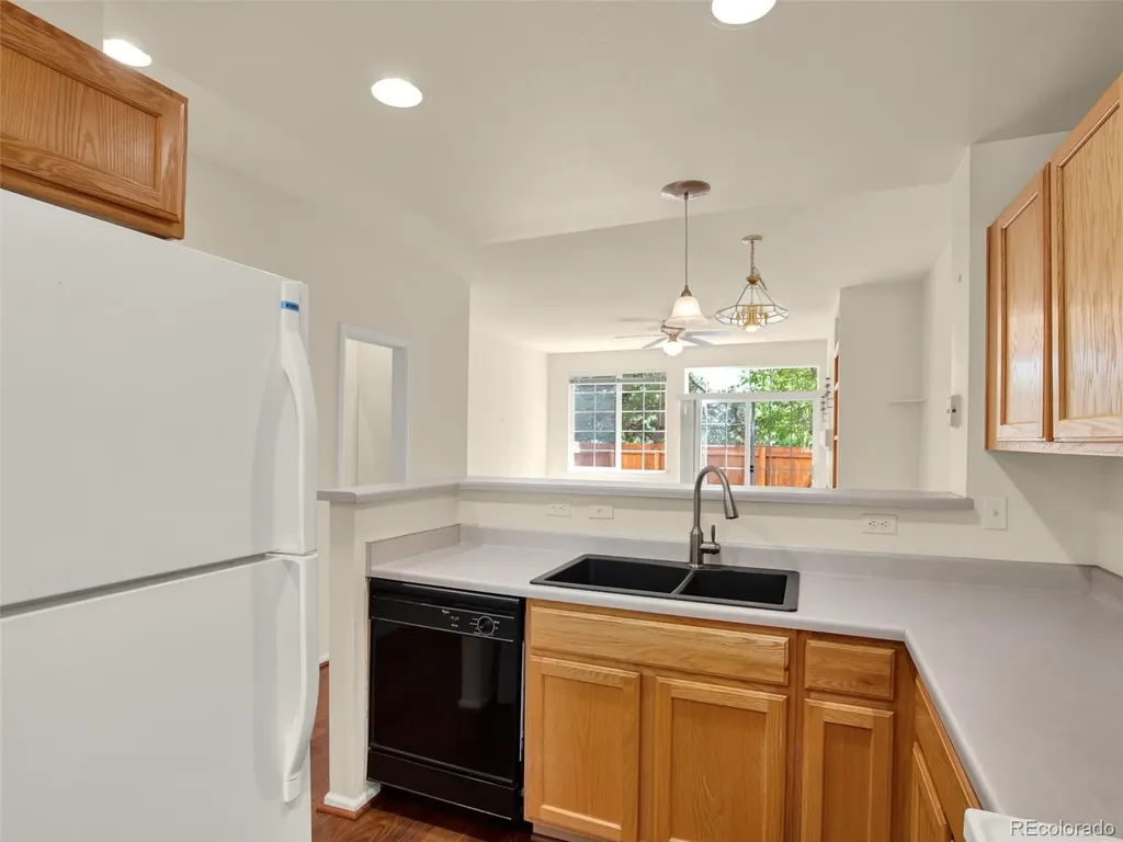 9108 W Phillips Drive Littleton CO 80128