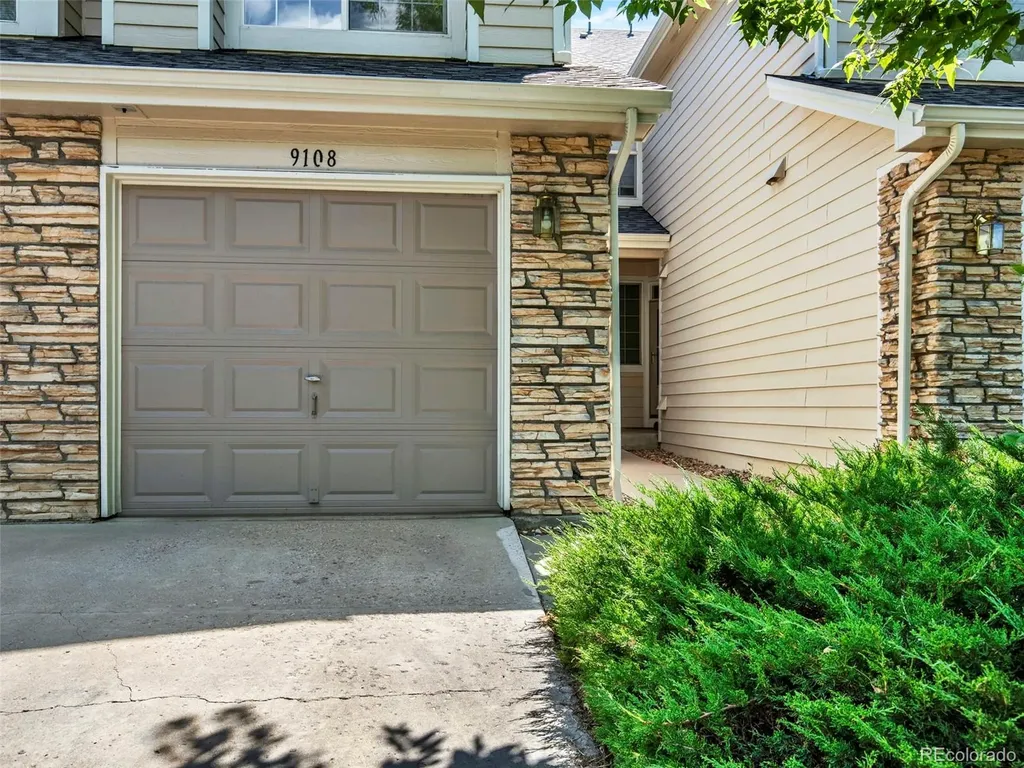 9108 W Phillips Drive Littleton CO 80128