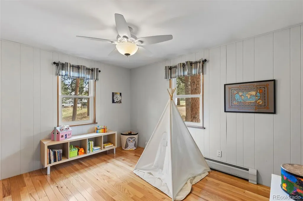 24251 Supai Road Indian Hills CO 80454