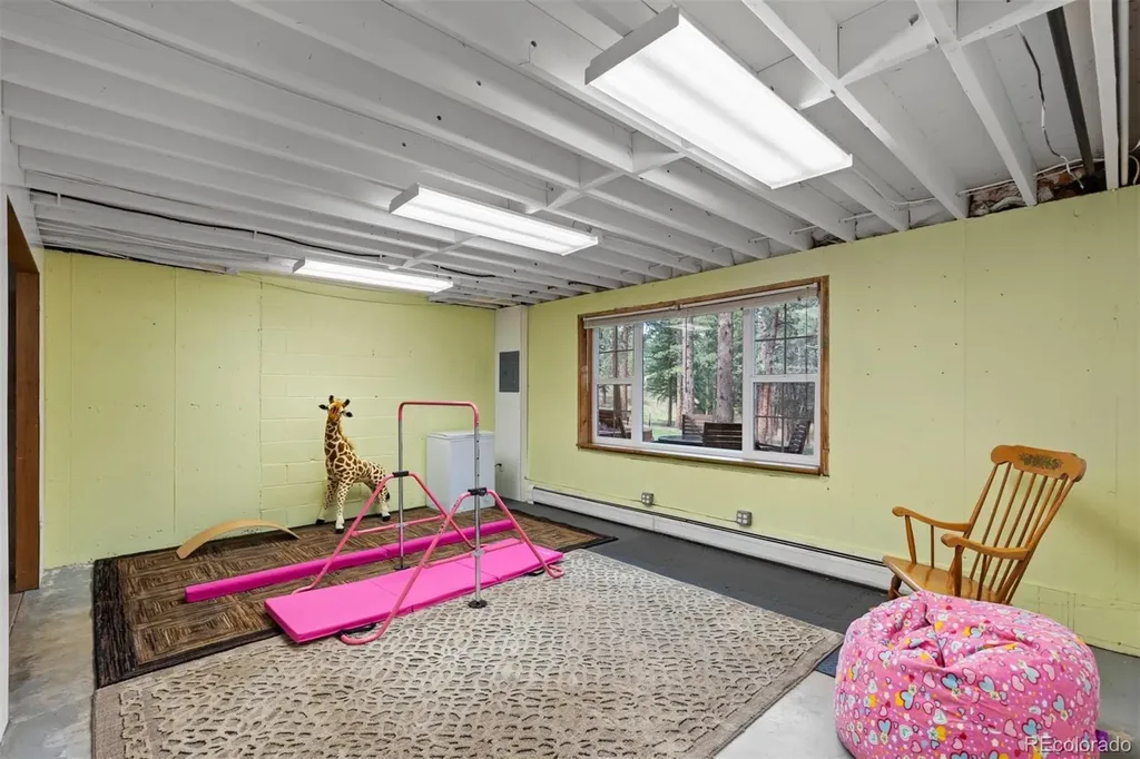 24251 Supai Road Indian Hills CO 80454