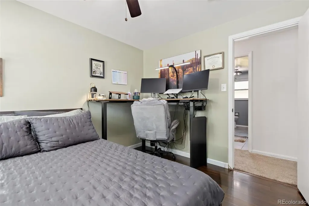 6993 W Hinsdale Drive Littleton CO 80128