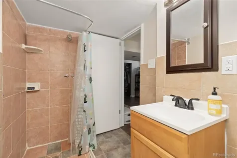 6993 W Hinsdale Drive Littleton CO 80128