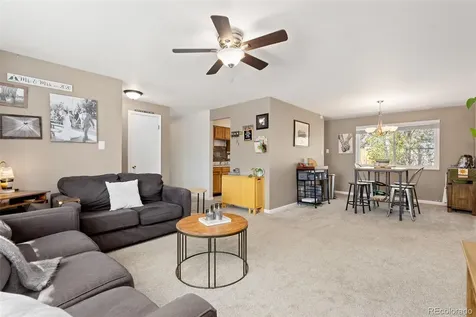 6993 W Hinsdale Drive Littleton CO 80128