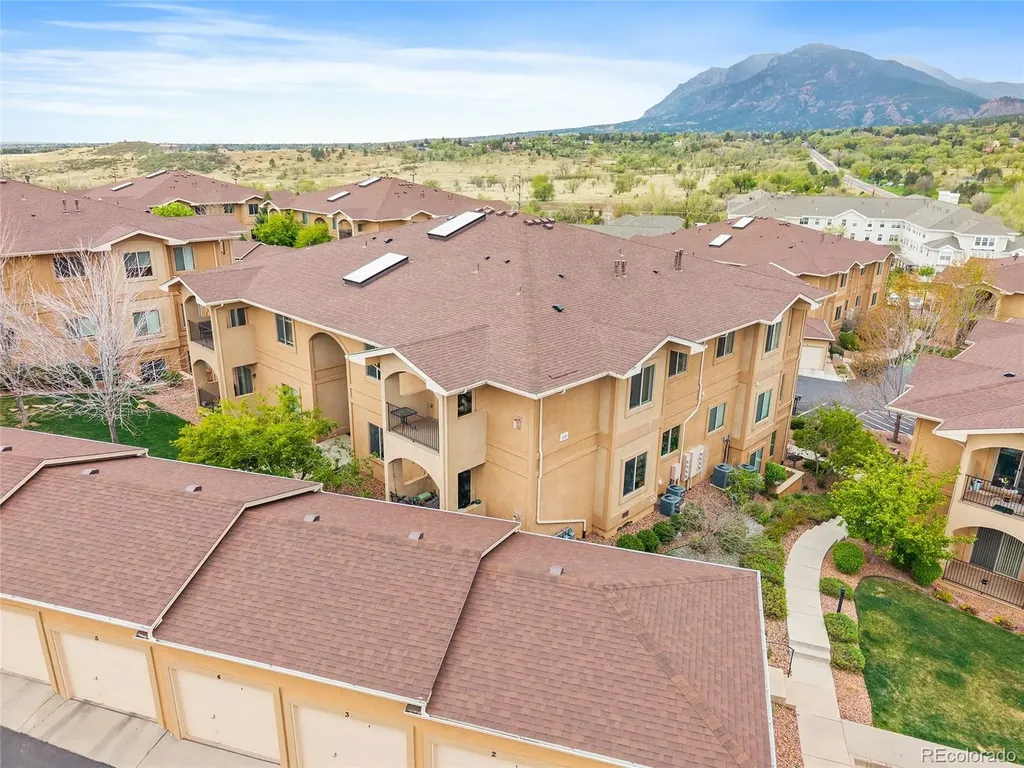 1530 Little Bear Creek Point Colorado Springs CO 80904