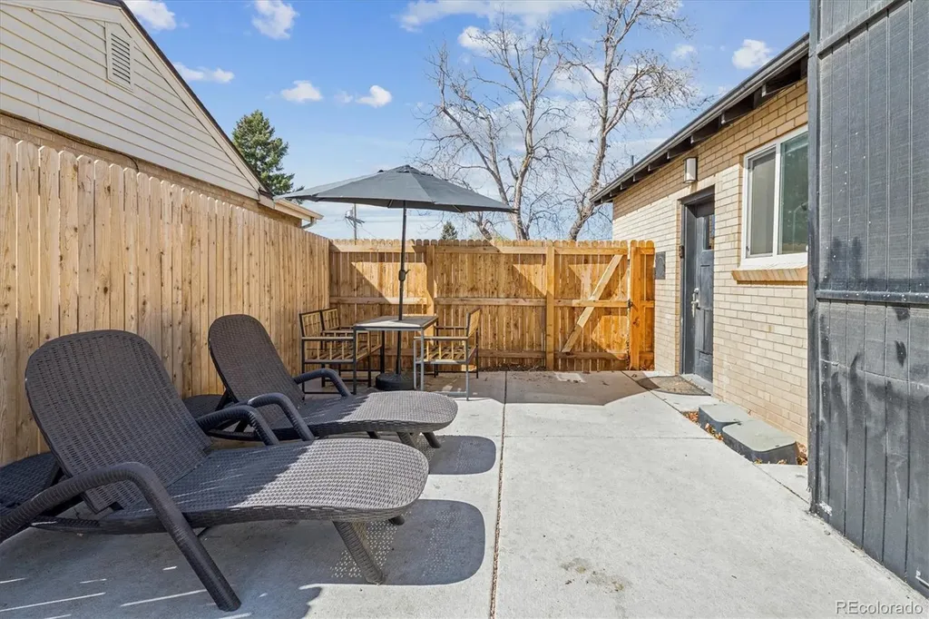 3696 Magnolia Street Denver CO 80207