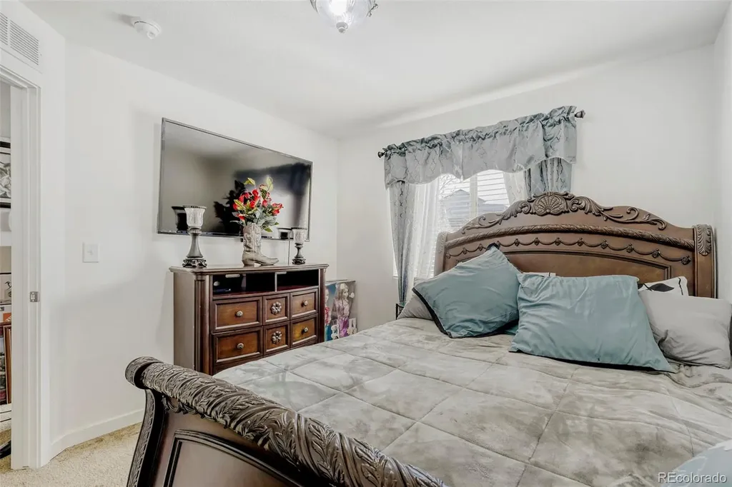 18621 E 50th Place Denver CO 80249