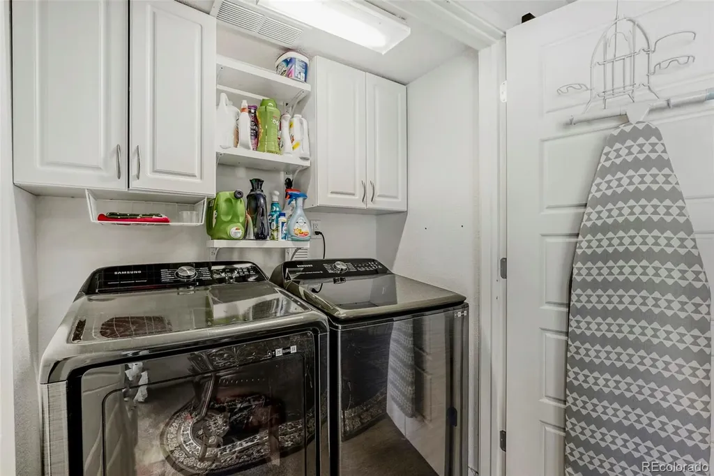 18621 E 50th Place Denver CO 80249