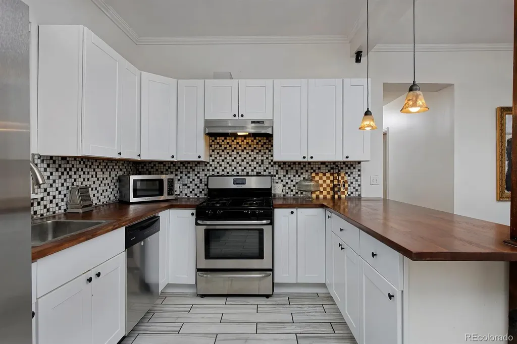 450 Delaware Street Denver CO 80204