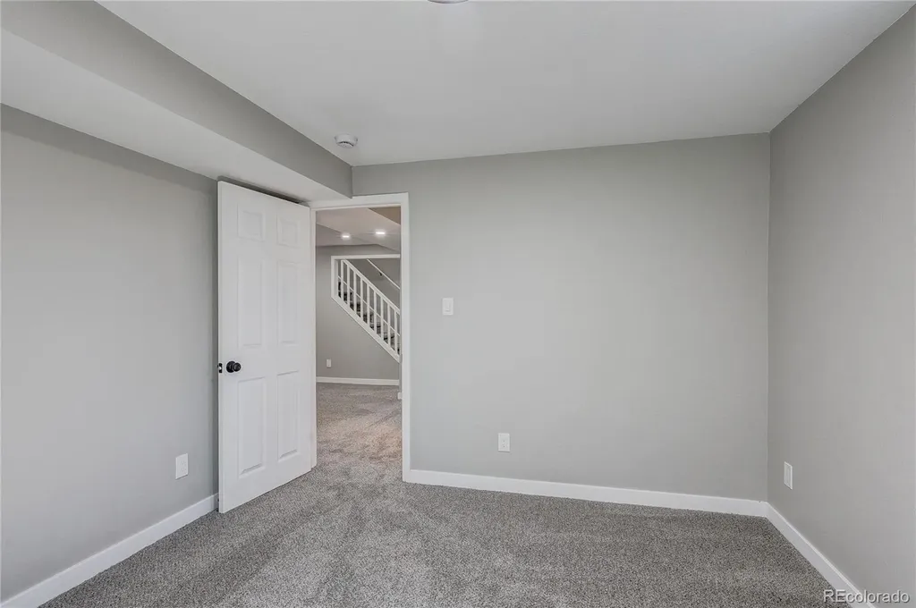 6733 S Ash Way Centennial CO 80122