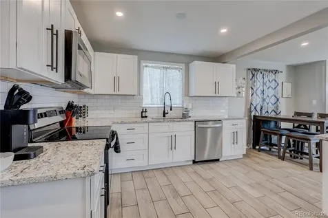 6733 S Ash Way Centennial CO 80122