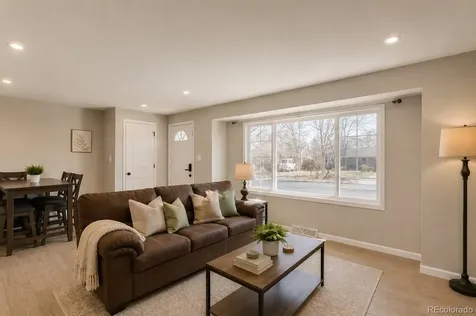 6733 S Ash Way Centennial CO 80122