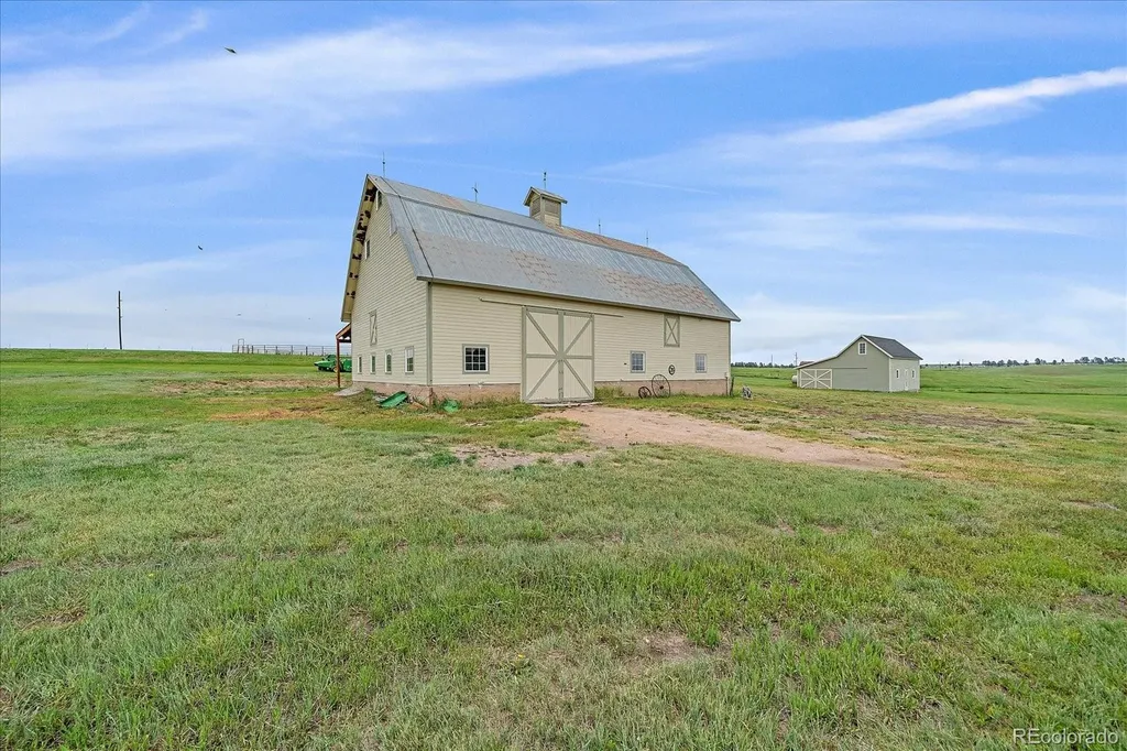 22624 County Road 5 Elbert CO 80106