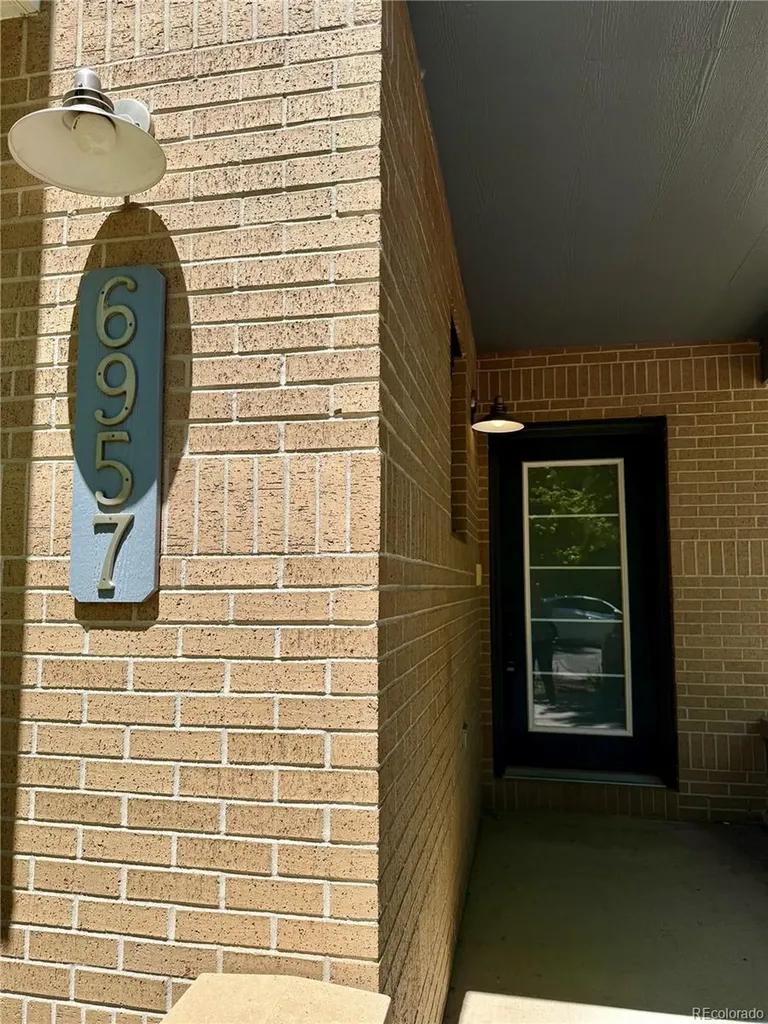 6957 W Virginia Place Lakewood CO 80226