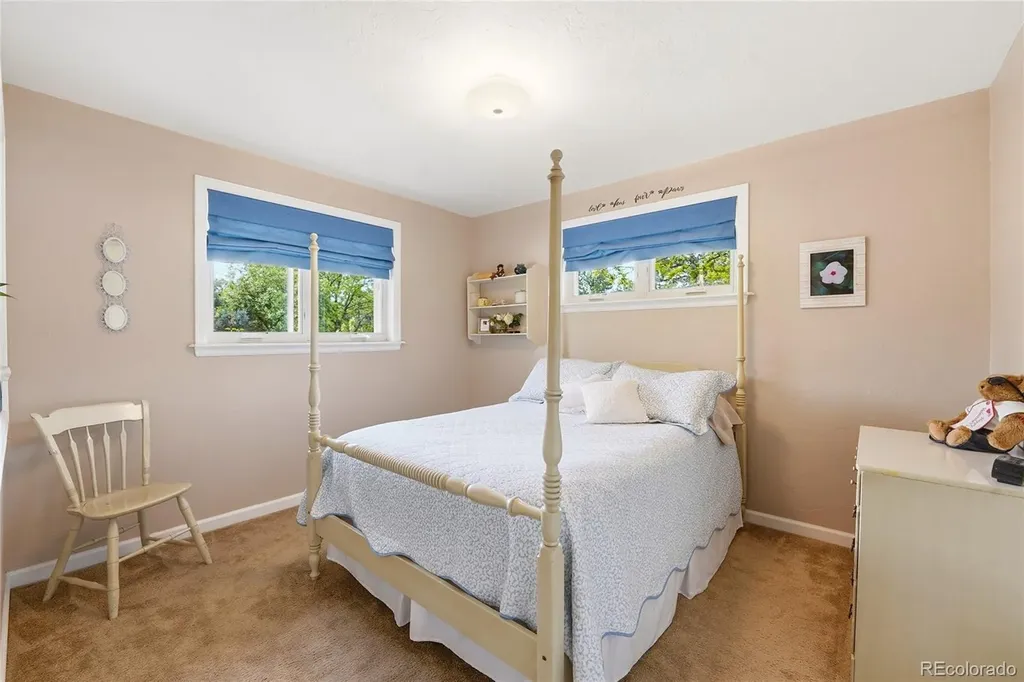 6573 S Steele Street Centennial CO 80121