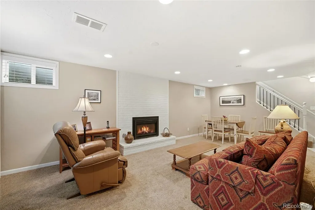 6573 S Steele Street Centennial CO 80121