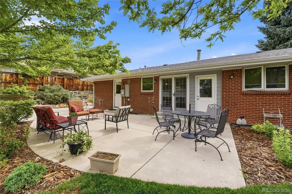 6573 S Steele Street Centennial CO 80121