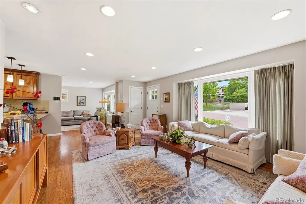 6573 S Steele Street Centennial CO 80121
