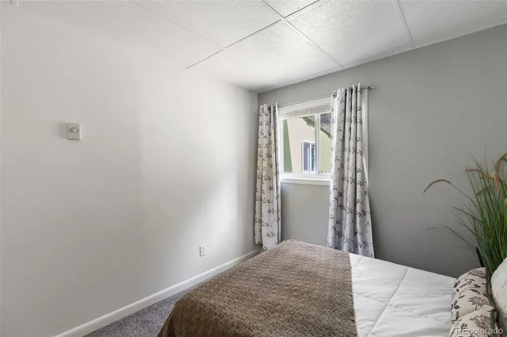 301 Circle Drive Florissant CO 80816