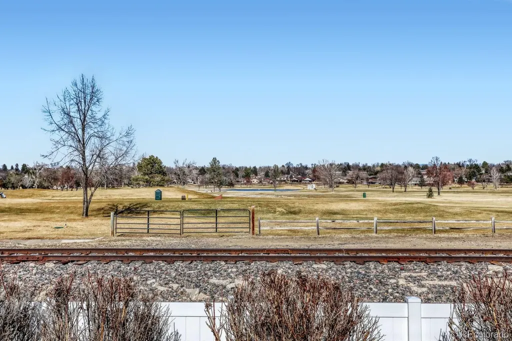 927 Champion Circle Longmont CO 80503