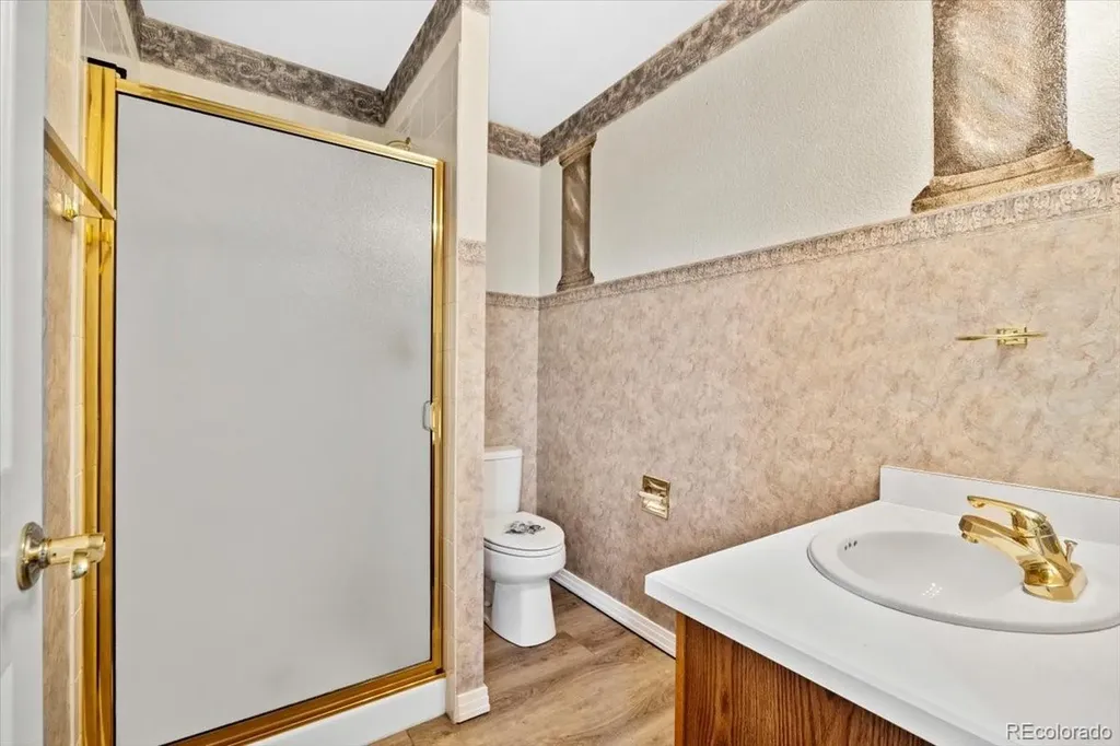 5005 S Newcombe Court Littleton CO 80127