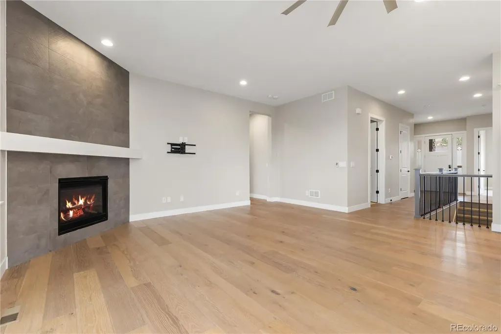 687 Easton Court Castle Rock CO 80104