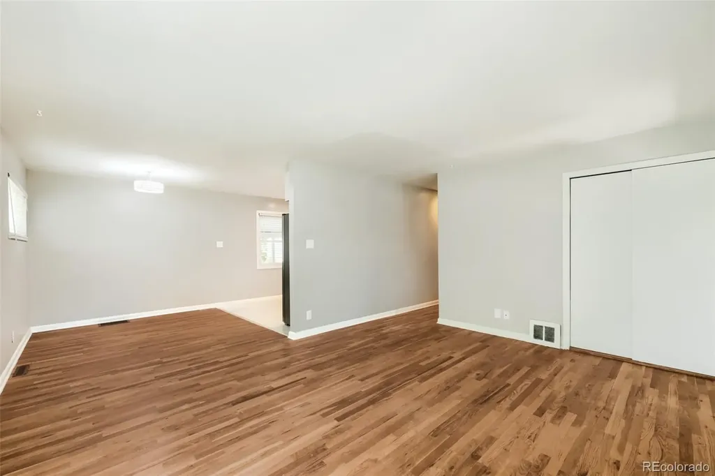 3201 S Hollyy Street Denver CO 80222