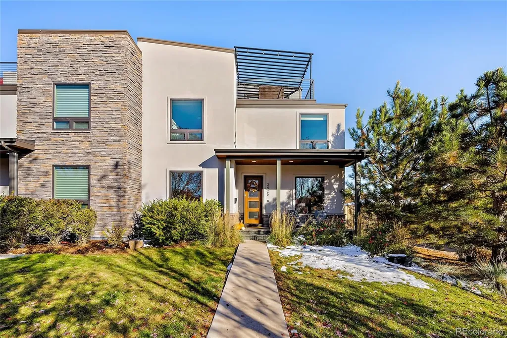 2526 King Street Denver CO 80211