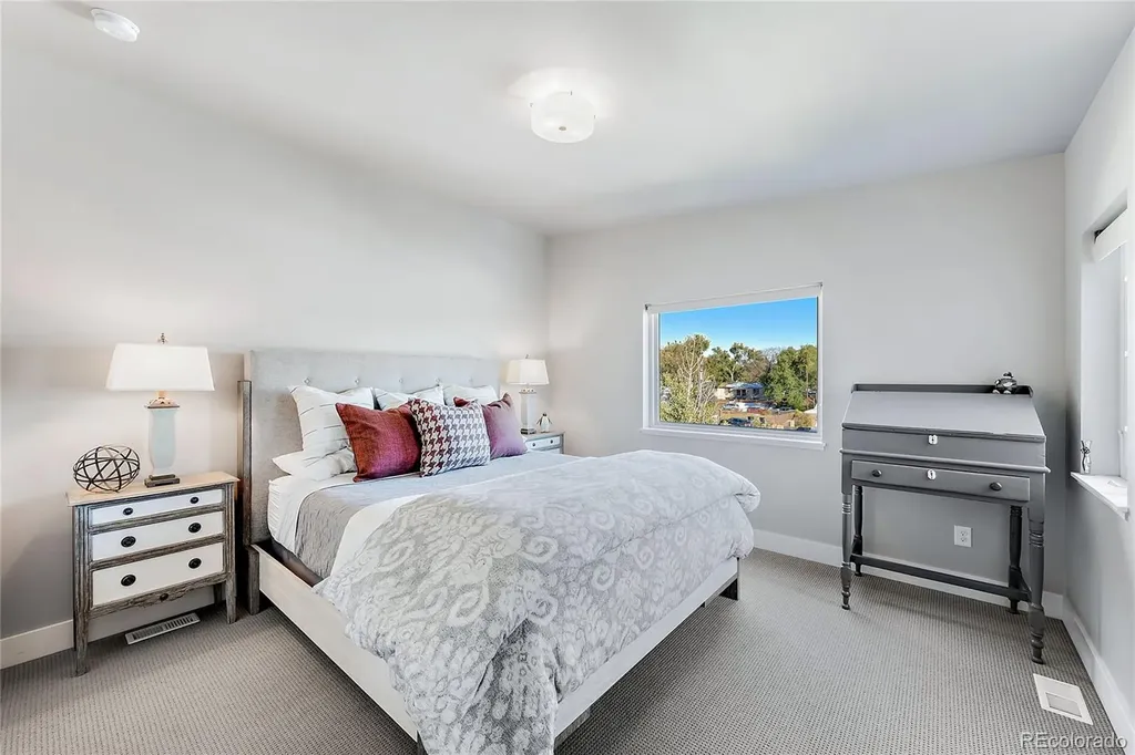 2526 King Street Denver CO 80211